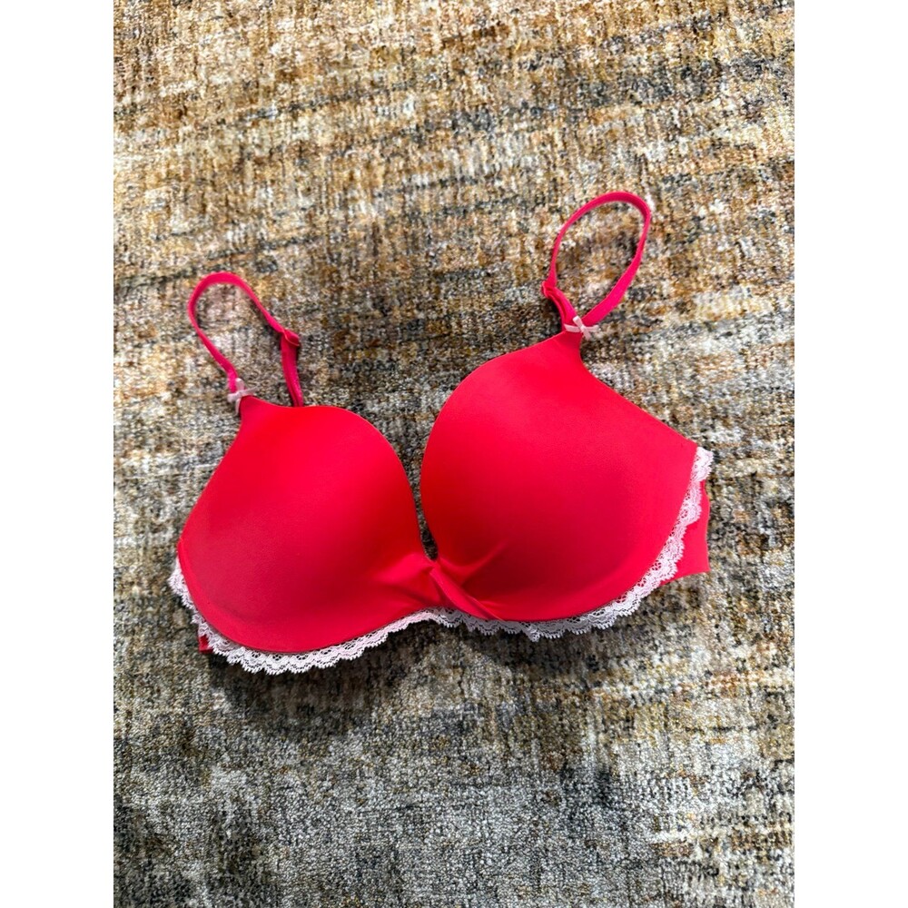 Victoria’s Secret Push-up Bra 32C